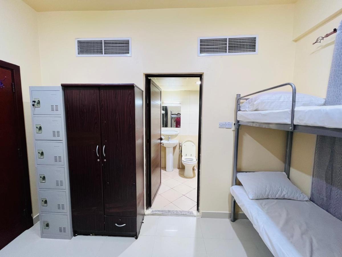 Comfort Tourist Place For Male دبي المظهر الخارجي الصورة